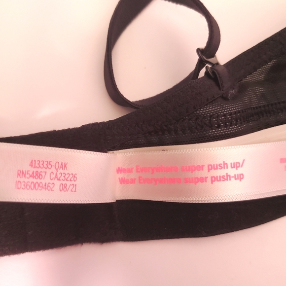 Pink - Victoria's Secret - Wear Everywhere super push-up - 34C - Picture 5 of 5